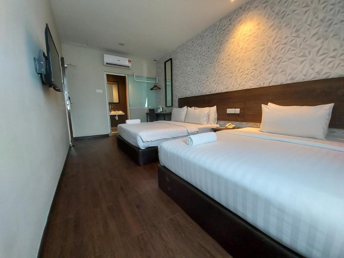 Miico Hotel @ Mount Austin Johor Bahru Ngoại thất bức ảnh