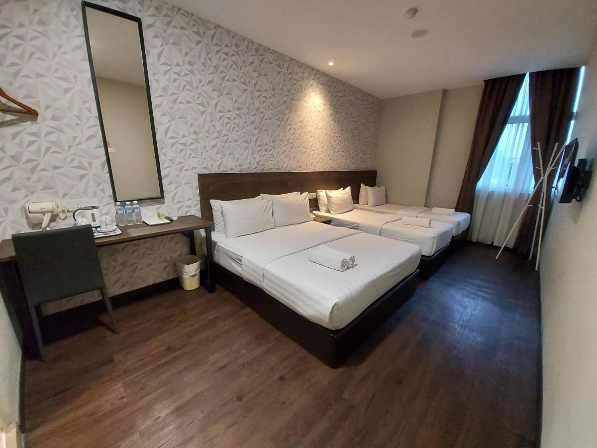 Miico Hotel @ Mount Austin Johor Bahru Ngoại thất bức ảnh