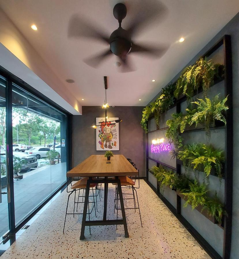 Miico Hotel @ Mount Austin Johor Bahru Ngoại thất bức ảnh