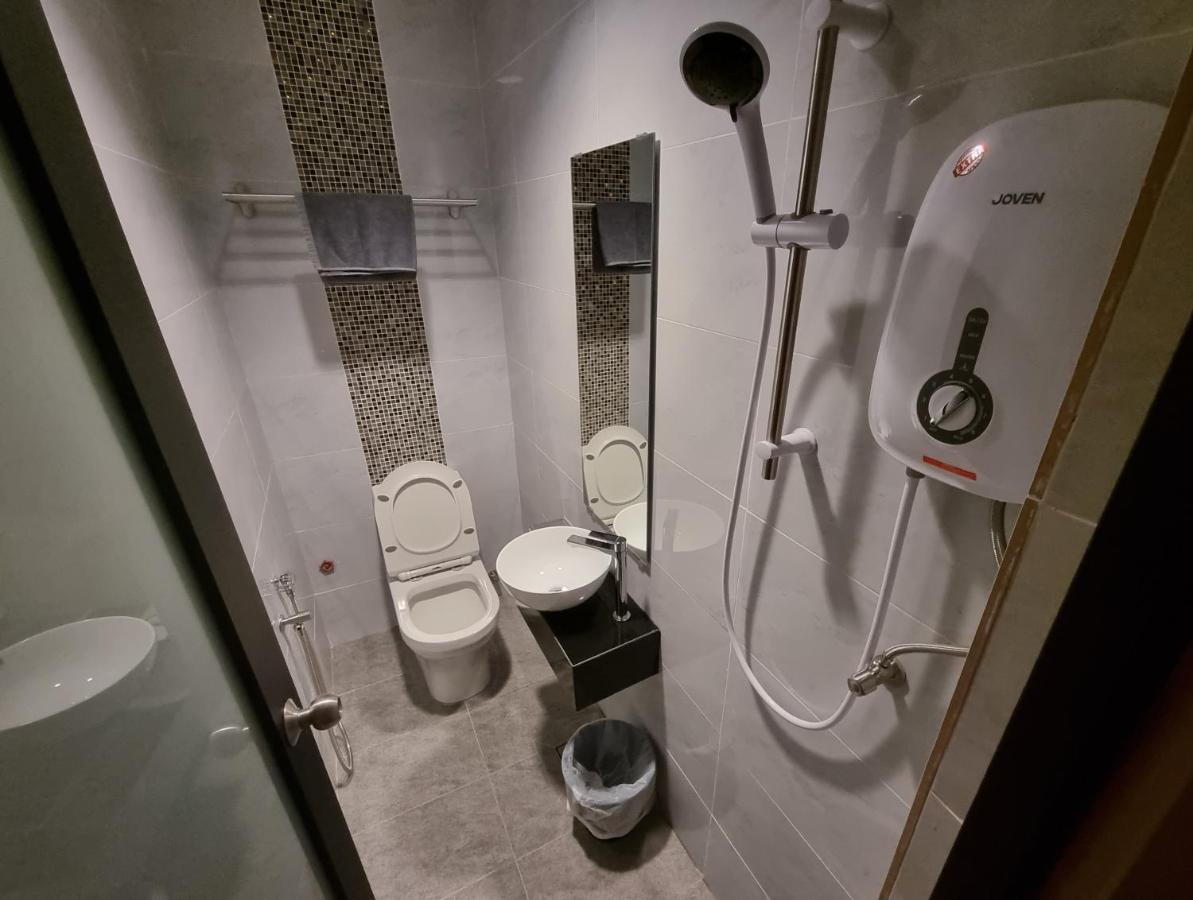 Miico Hotel @ Mount Austin Johor Bahru Ngoại thất bức ảnh