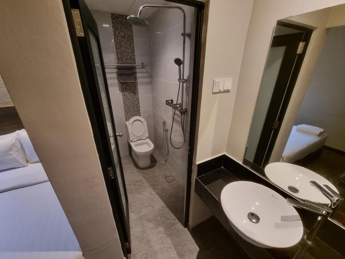 Miico Hotel @ Mount Austin Johor Bahru Ngoại thất bức ảnh