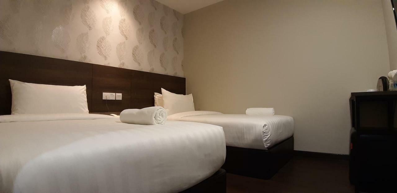 Miico Hotel @ Mount Austin Johor Bahru Ngoại thất bức ảnh