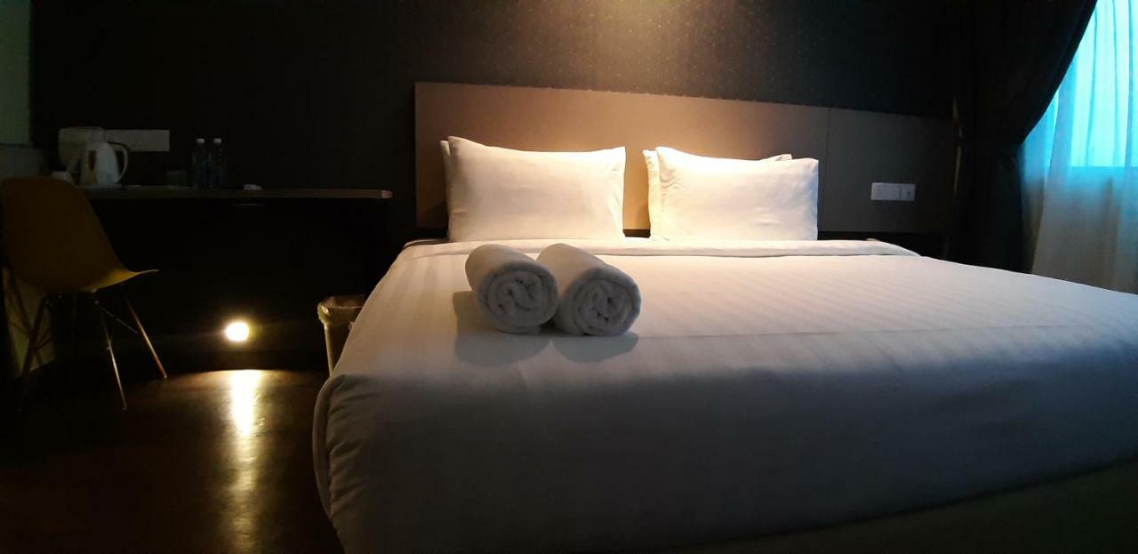 Miico Hotel @ Mount Austin Johor Bahru Ngoại thất bức ảnh