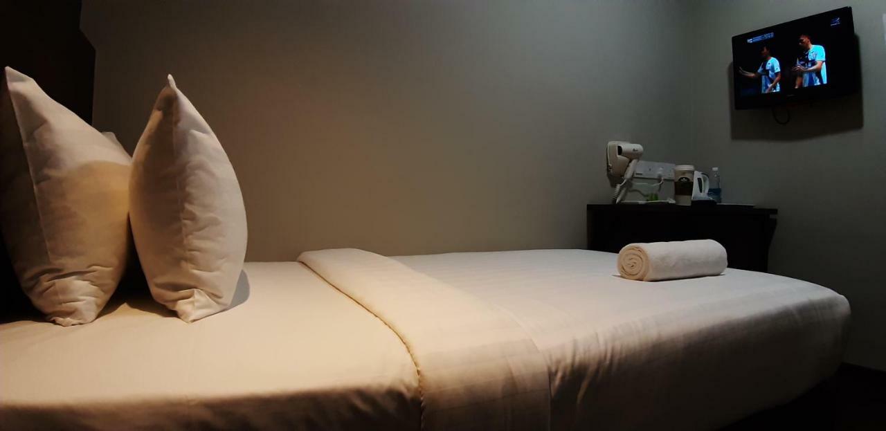 Miico Hotel @ Mount Austin Johor Bahru Ngoại thất bức ảnh