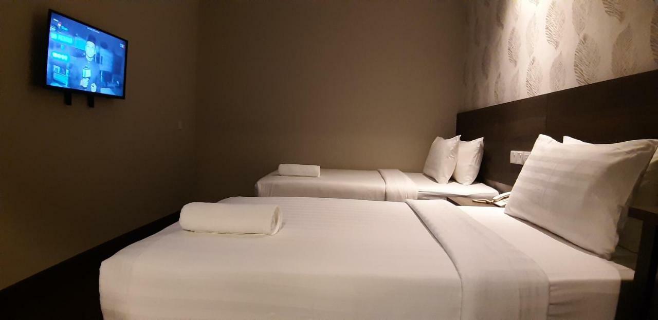 Miico Hotel @ Mount Austin Johor Bahru Ngoại thất bức ảnh