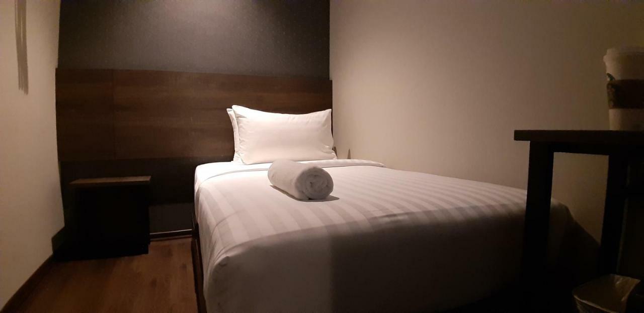 Miico Hotel @ Mount Austin Johor Bahru Ngoại thất bức ảnh