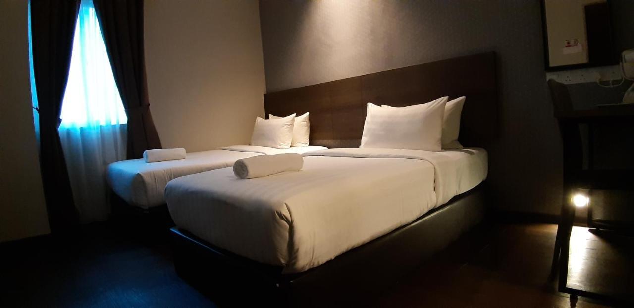Miico Hotel @ Mount Austin Johor Bahru Ngoại thất bức ảnh